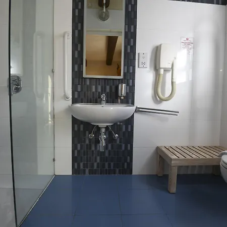 Maria Giovanna לינה וארוחת בוקר Marsalforn