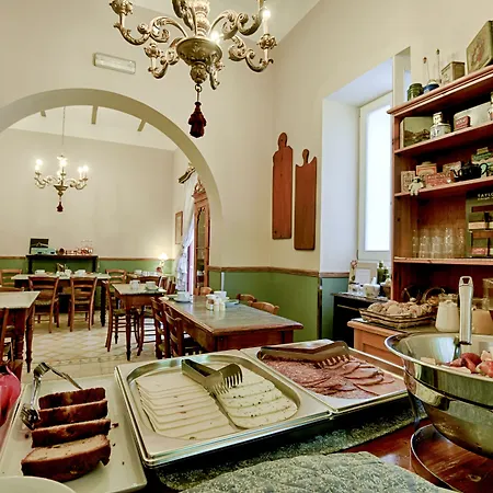 玛丽亚吉奥瓦纳旅馆 4*