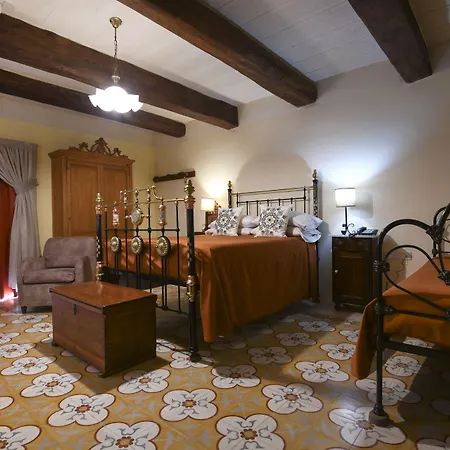 Maria Giovanna 4* Марсалфорн