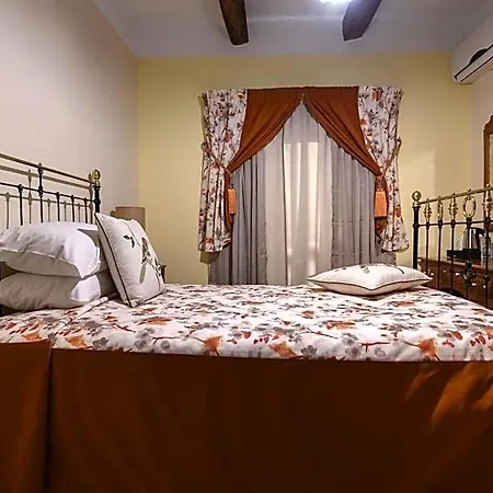 Bed & Breakfast Maria Giovanna Marsalforn
