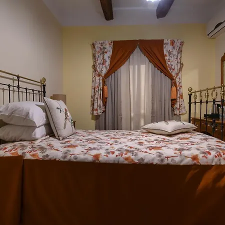 Maria Giovanna Oda ve Kahvaltı